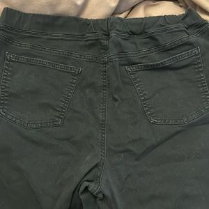 Eileen Fisher black pull-on organic cotton black jeans L/G ankle